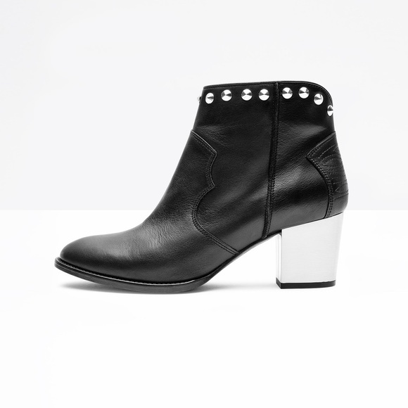 ZADIG & VOLTAIRE Molly studded boots/ booties - Picture 2 of 9
